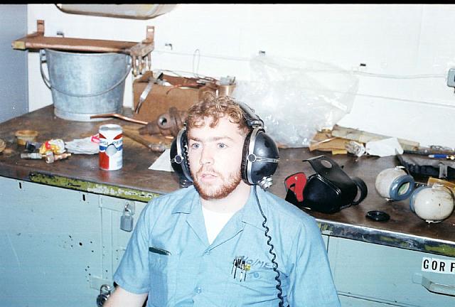 MMFN_Holmes_in_shop