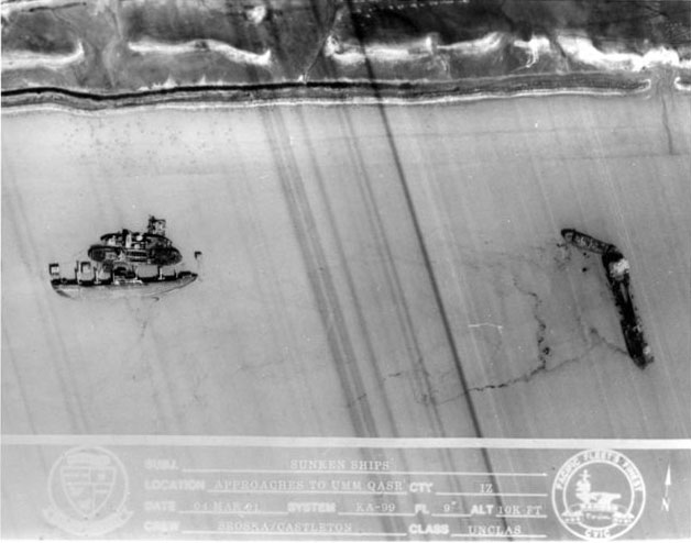 Sunk Iraqi ships. Approach to Qasr - From USS Ranger / VF-2