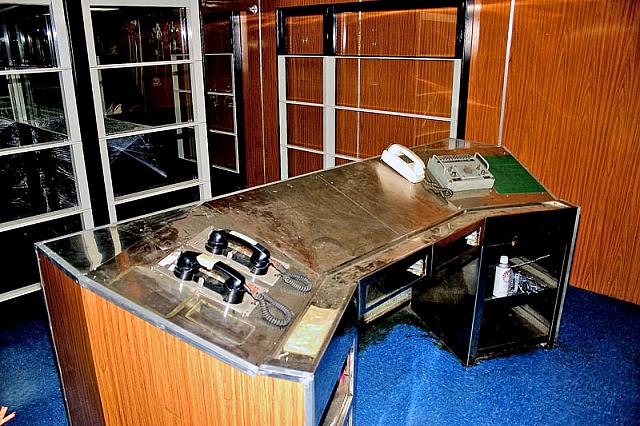 060---Ready-Room-7---2005 - Clint Griffin Photo