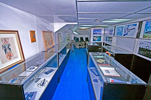 018---F-8-Crusader-Squadron-Ready-Room-[10-27-08] - Clint Griiffin photo